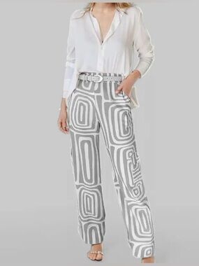 One size Casual white Long Sleeve Shirt and Geometric gray Pants NWOT /no brand